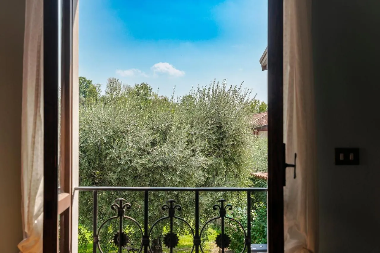 Corte Ribelli Padenghe sul Garda Lägenhet