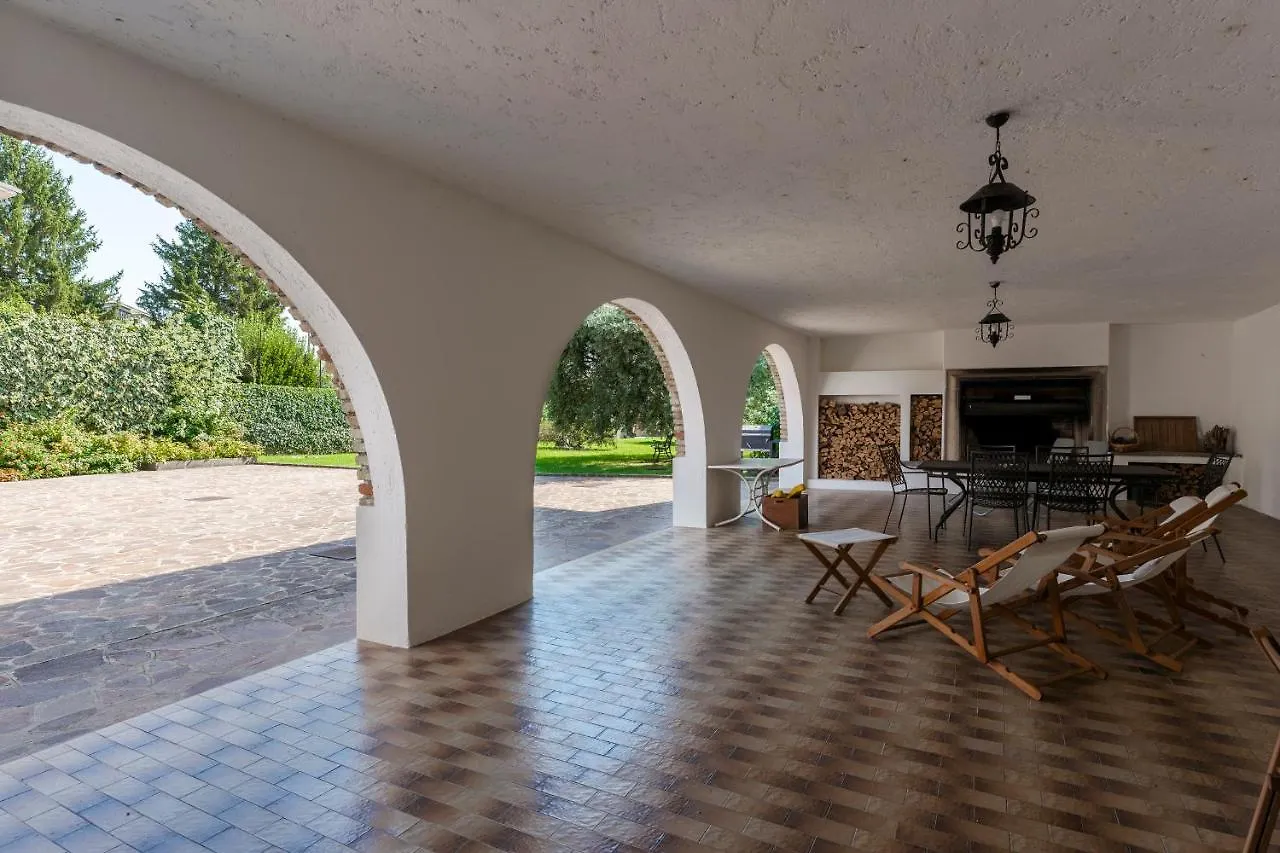 Corte Ribelli Padenghe sul Garda Italien